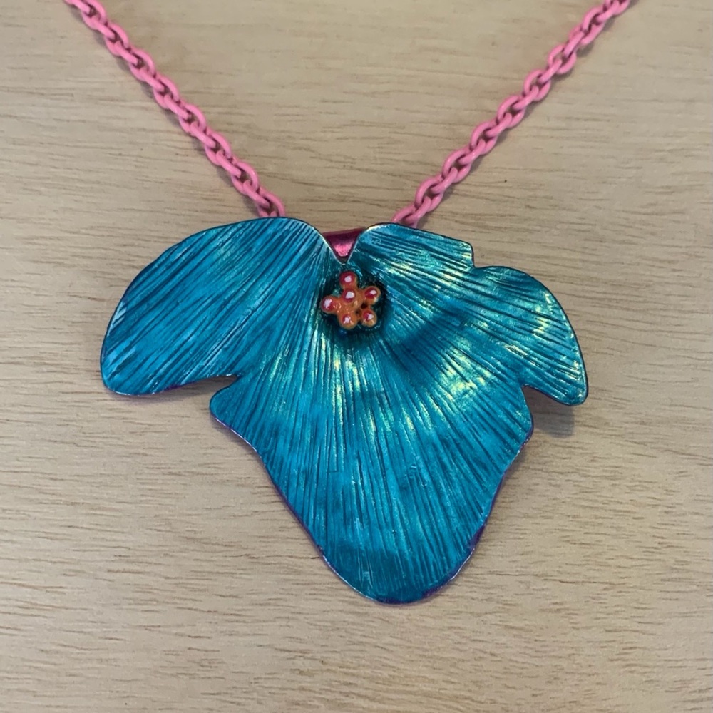 Colorful leaf necklace